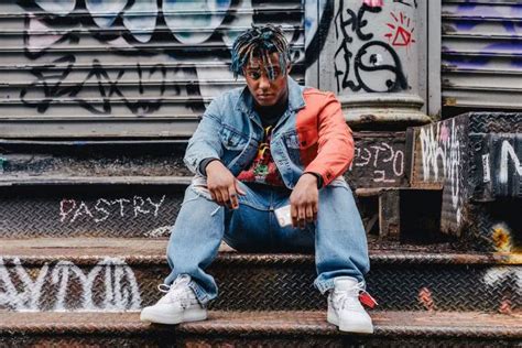 Juice Wrld Dies Aged 21 At Chicagos Midway Airport