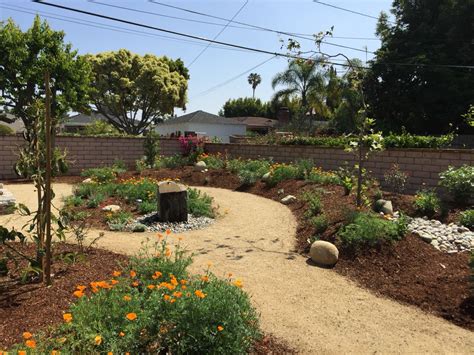 Sustainable Native And Edible Backyard With Decomposed Granite