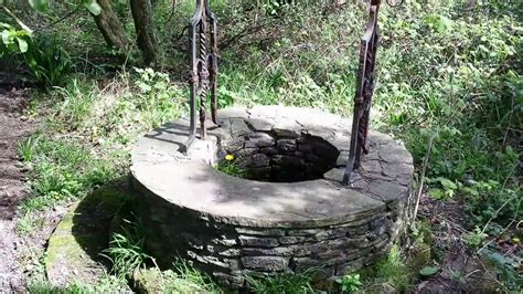 A Beautiful Old Water Well Youtube