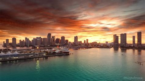 Miami Wallpaper 30 Images On