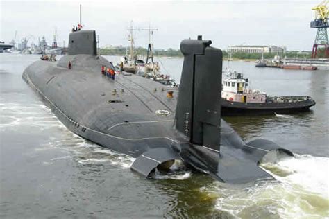 Typhoon Class The World’s Largest Submarine Engineerine