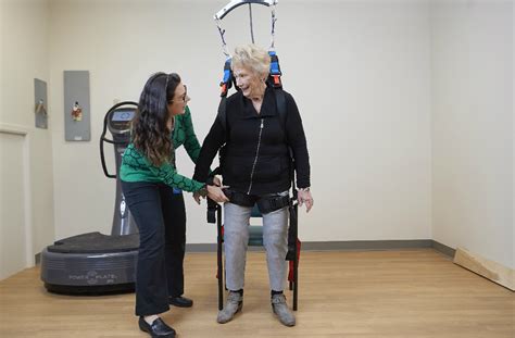 Physical Therapy Helps Parkinsons Disease Patients Hold Steady
