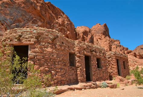 Best hiking trails in valley of fire state park. Valley of Fire State Park, Clark County, Nevada - The ...