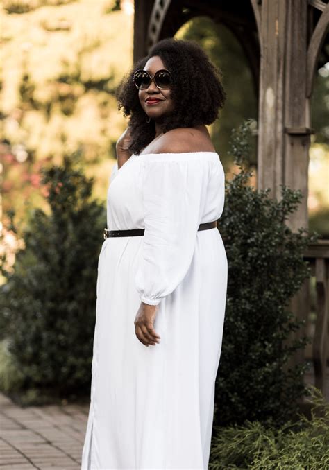 Https://tommynaija.com/outfit/white Outfit Plus Size
