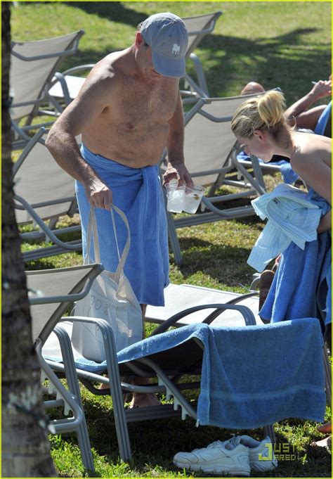 Kelsey Grammer Miami Poolside With Kayte Walsh Photo 2520713 Kayte