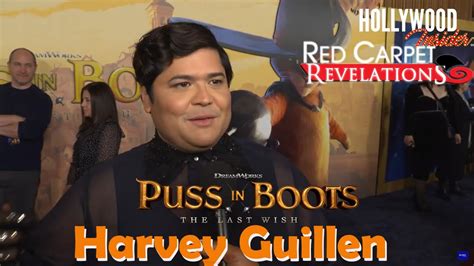 Harvey Guillén Puss In Boots The Last Wish Red Carpet Revelations
