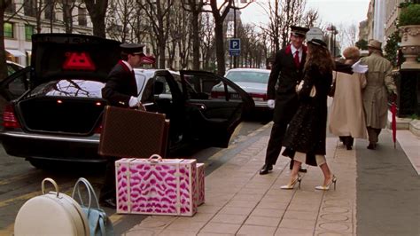 Louis Vuitton Luggage Bags In Sex And The City S06e19 An American Girl