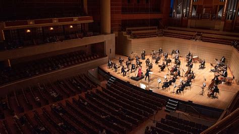 Positive COVID test leads to Dallas Symphony, Voices of Change concert