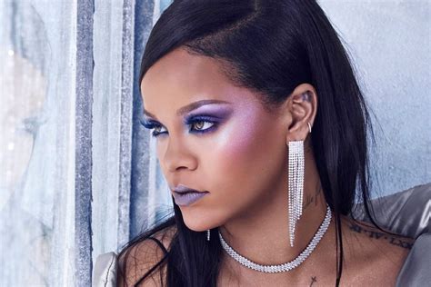 Rihanna Fenty Beauty Holiday Highlighter Palette Hypebae