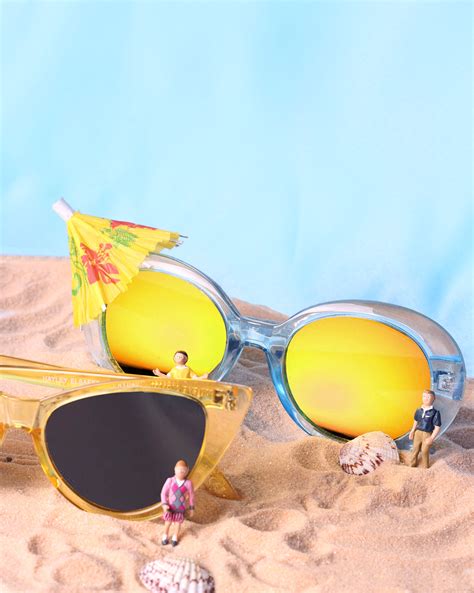 Sunglasses Perfect For The Beach Hayleyelsaesser Product Photography