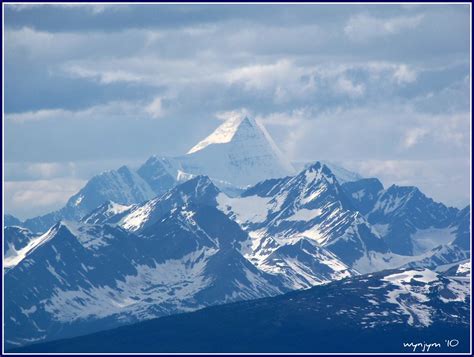 Mount Robson British Columbia Visible For Less Than 14