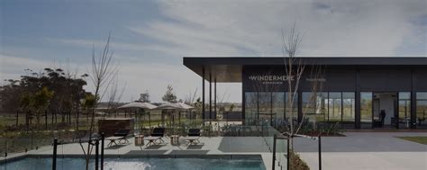— у моей семьи есть замечательное хобби. Windermere