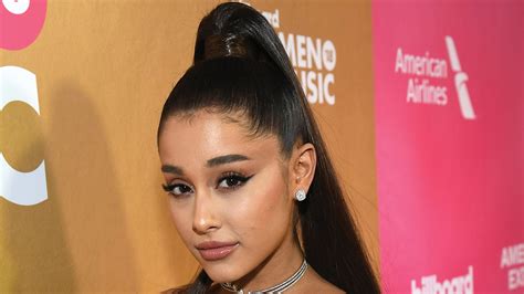 Ariana Grande Has Light Brunette Hair Color At Home — Photos Allure
