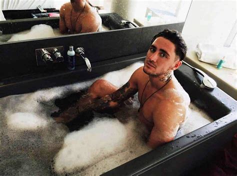 Stephen Bear Nude Leaked Pics And Jerking Off Video