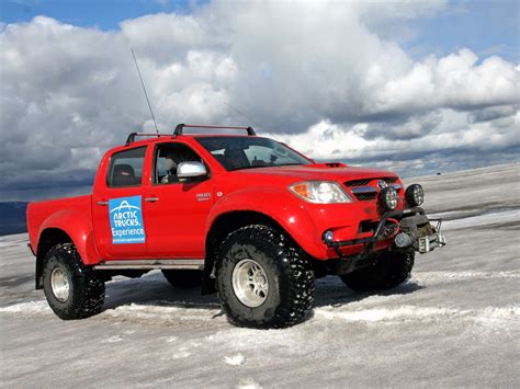 Wherever your journey, hilux will take you there. Car Pictures: Toyota Hilux 2010