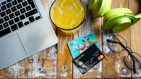 Mau tahu informasi bagaimana cara membuat kartu kredit? Ingat! Belanja dengan Kartu Kredit wajib Pakai PIN 6 Digit ...