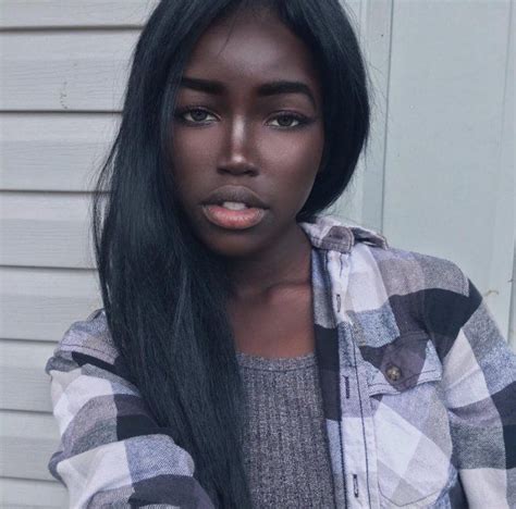 Гук On Beautiful Dark Skinned Women Black Women Beautiful Black Women