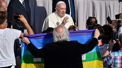Catholics Will Convert To Orthodoxy Over Pope’s Lgbt Support Russian Church Predicts The