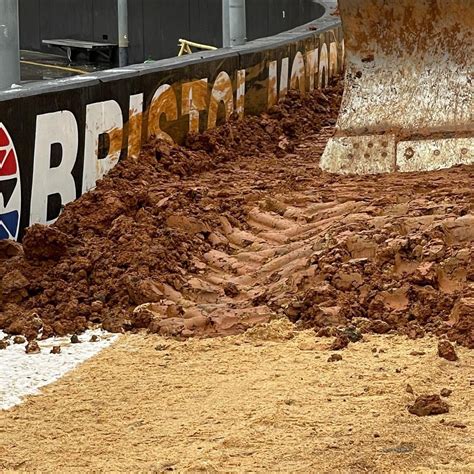 Watch round two of the online dirt racing series as nascar stars battle dirt racing stars for $1,000 on the dirt track at charlotte. Bristol Motor Speedway gives progress report on dirt track ...