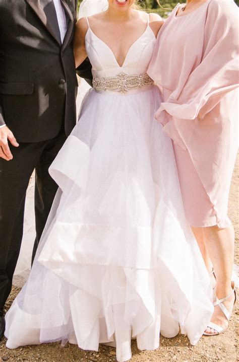 Hayley Paige Andi Used Wedding Dress Save 60 Stillwhite
