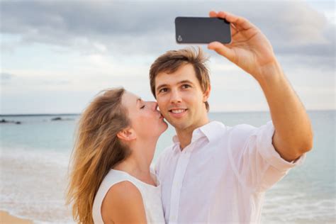 Taking Selfies Why Who And How Plus Some Interesting Selfie Facts Hubpages