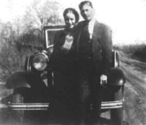 photos of the real bonnie and clyde of the notorious barrow gang photographed by w d jones