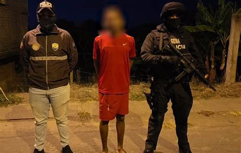 Dos Detenidos Por El Asesinato De Policía Durante Asalto En Santo Domingo Manavisión
