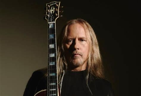 Jerry Cantrell Teams Up With Gibson For ‘wino Les Paul Custom Guitar Arrow Lords Of Metal
