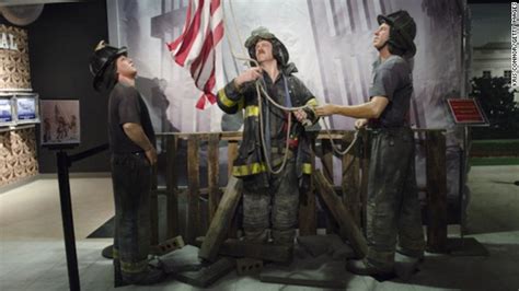 The Flag Unraveling The World Trade Center 9 11 Mystery