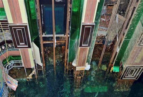 10 Haunting Images Inside An Abandoned Cruise Ship Oversixty