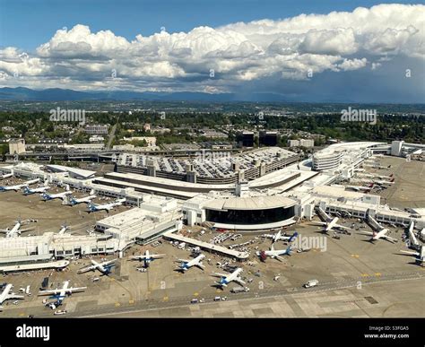 Seattletacoma International Airport Hi Res Stock Photography And