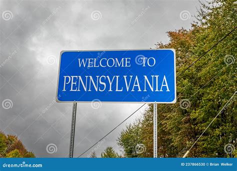Pennsylvania State Line Highway Sign Stock Photo Image Of Blue