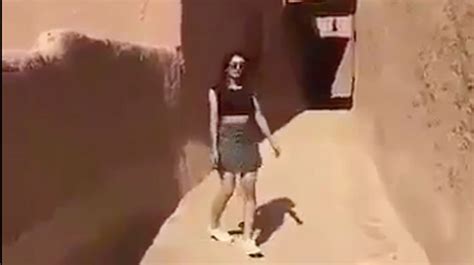 Saudi Woman Arrested After Wearing Skirt And Crop Top In Viral Video Huffpost Uk World News