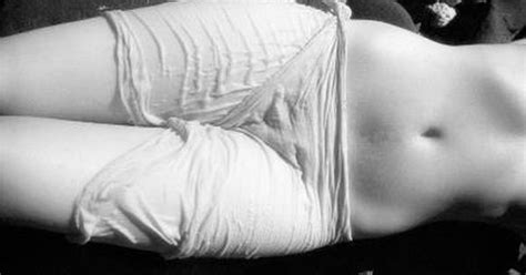 They stabilize the lower back and hips and help us when walking and running, going up stairs. Exercise to Increase the Hips & Reduce the Waist | Curvy hips, Smaller waist and Build muscle