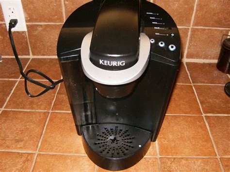 After you read this guide, you'll be able to clean your keurig from top to bottom, so your next cup coffee is your freshest and best tasting yet. How to open and clean Keurig Coffee Maker - iFixit Repair ...