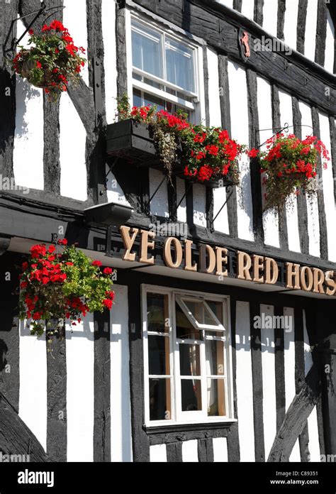 Ye Olde Red Horse Inn Evesham Worcestershire England Uk Stock Photo