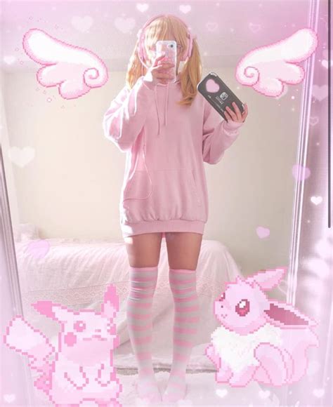 Pin By Adeena On S T Y L E ࿐ྂ Pastel Aesthetic Outfit Gamer Girl