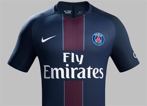 Ou échange contre autre maillot taille m. PSG 2017 les maillots de foot du Paris Saint Germain ...