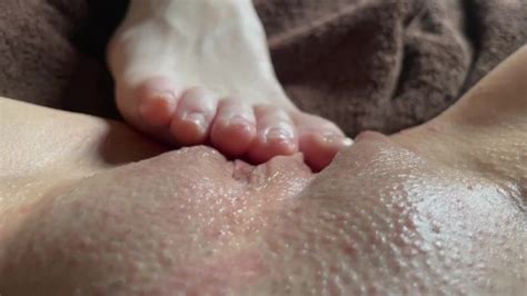 Artemisia Love Pov Lesbian Feet Fetish She Rubs Her Foot On My Wet Juicy Pussy Full Video