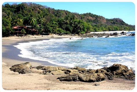 Montezuma Bay And Beach In 2020 Montezuma Costa Rica Costa Rica