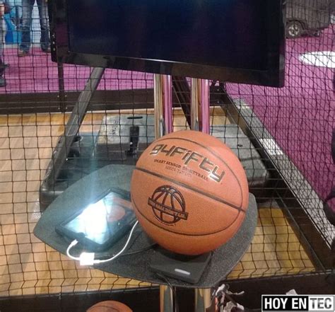 94fifty Smart Sensor Basketball Hoyentec