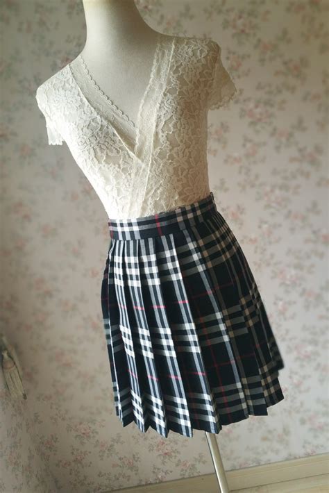 Hollister plaid high rise mini skirt. Girl BLACK and WHITE Plaid Skirt School Pleated Plaid ...