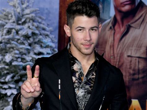 Nick Jonas Announces Hes Hosting Billboard Music Awards New York