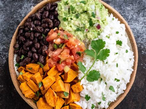 Maybe you would like to learn more about one of these? 15 Whole Food Plant-Based Lunch and Dinner Bowls You Need ...
