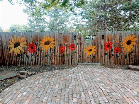 30 Fence Murals That Turn Your Backyard Into A Boise Wonderland