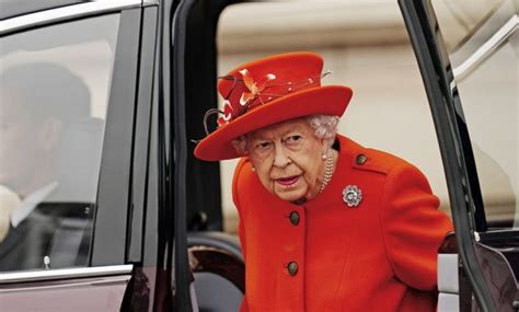 Queen Elizabeth What The 63 Year Old Secret Message Has Revealed