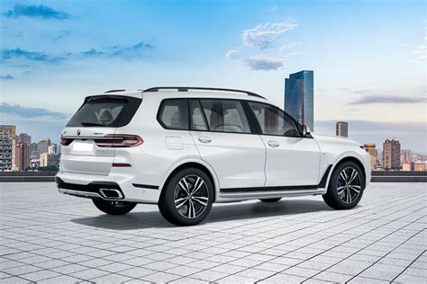 Bmw X7 Price Images Reviews And Specs