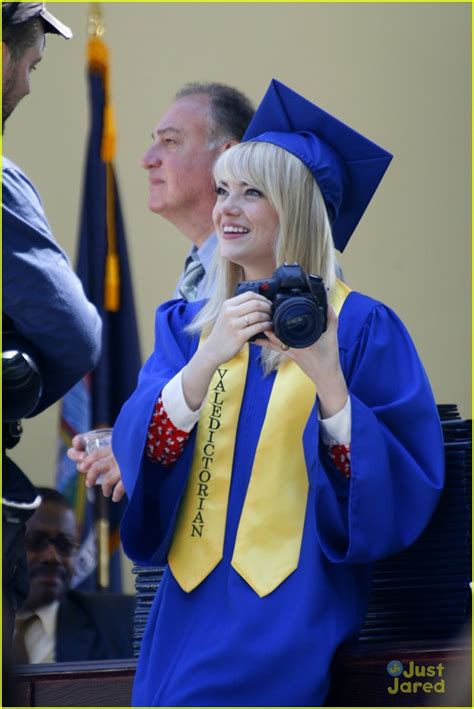 But good to know stone isn't afraid to call his bullshit, even in a public setting. Emma Stone & Andrew Garfield: Graduation Kisses! | Photo ...