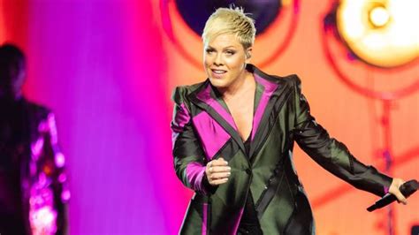 Sick Pink Forced To Cancel First Sydney Show Perthnow