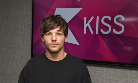 Louis Tomlinson Finally Drops Back To You And Fans Cant Get Enough